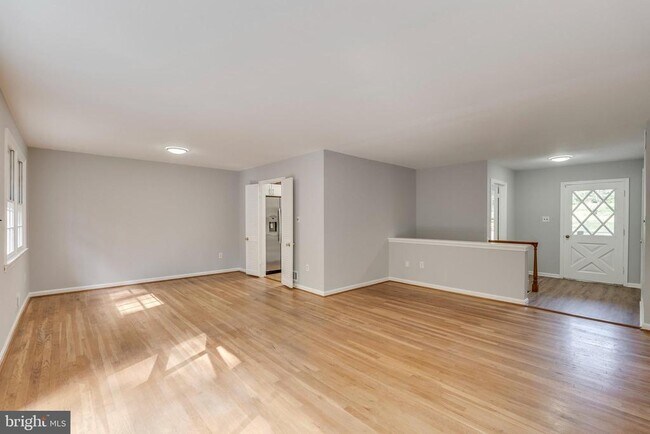 Foto del edificio - 6708 Tildenwood Ln