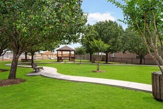 Building Photo - 17137 Wilthorne Colony Ct