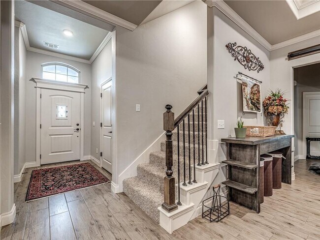Foto del edificio - Beautiful home in Kelly Lake Estates + 4 bedrooms + 3 full bathrooms