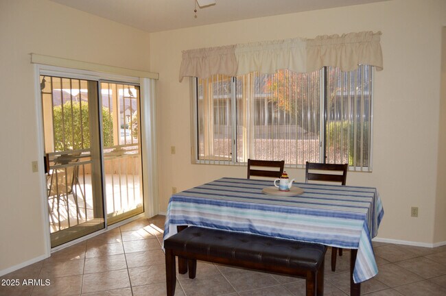 Foto del edificio - 22212 N Cheyenne Dr