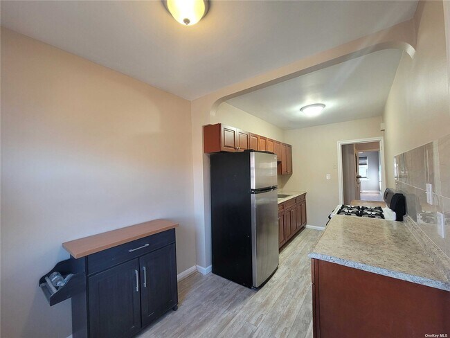 Foto del edificio - 47-38 215th St