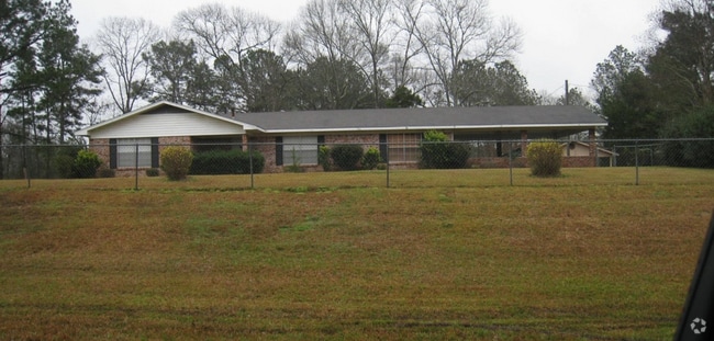 Building Photo - 2850 Highway 589