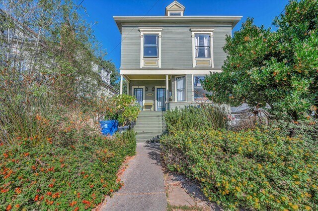Primary Photo - 1514 Benton St