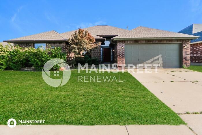 Primary Photo - 612 SW 154th Pl