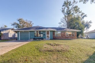 Building Photo - 5822 Black Gum Dr