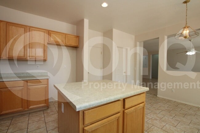 Building Photo - 3851 E Yeager Dr