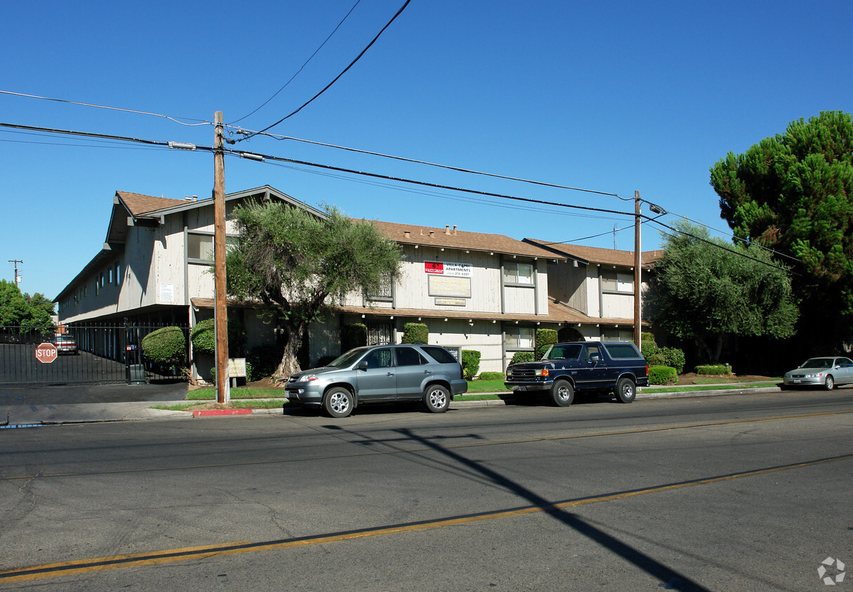 Building Photo - Villa Capri Apartments