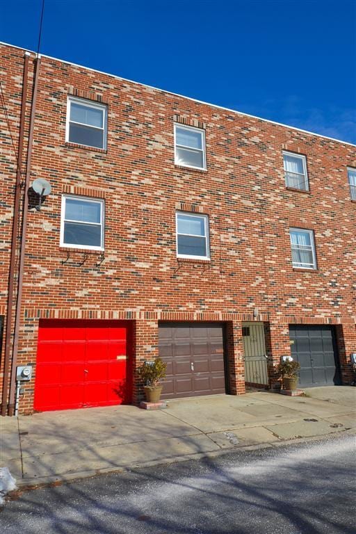 Building Photo - 1721 Fitzwater St