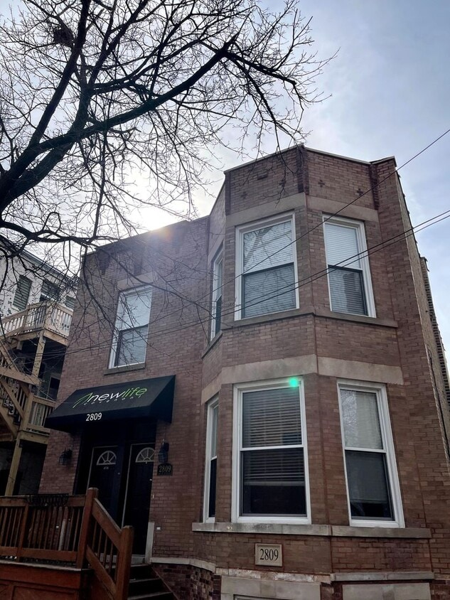 Photo - 2809 W. Wabansia