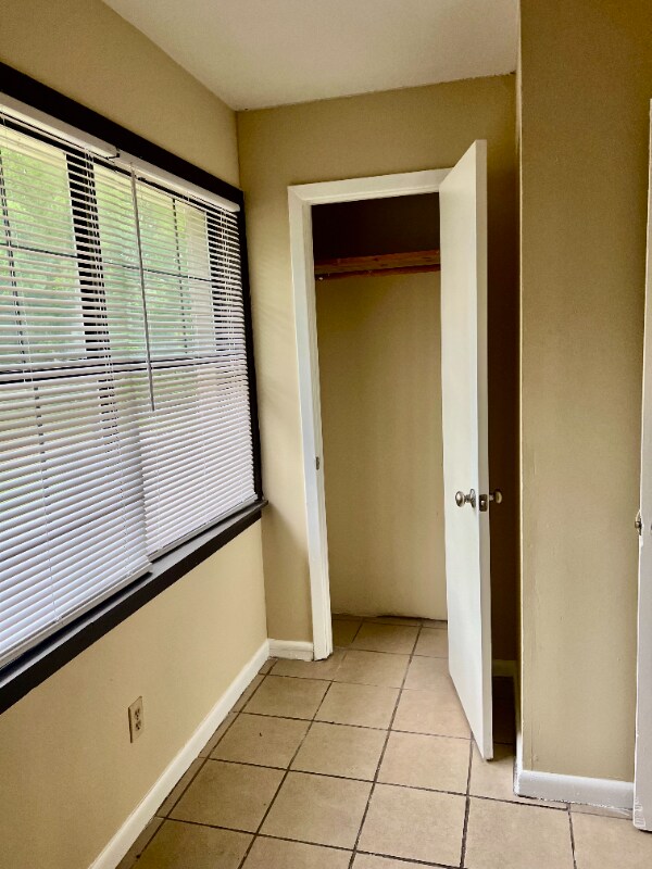 Foto del edificio - 115 Issac Dr