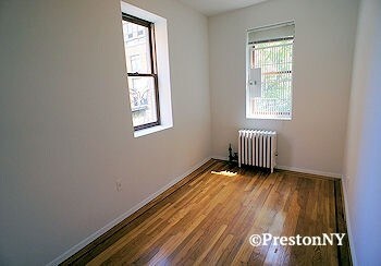 Building Photo - 132 W 15th St