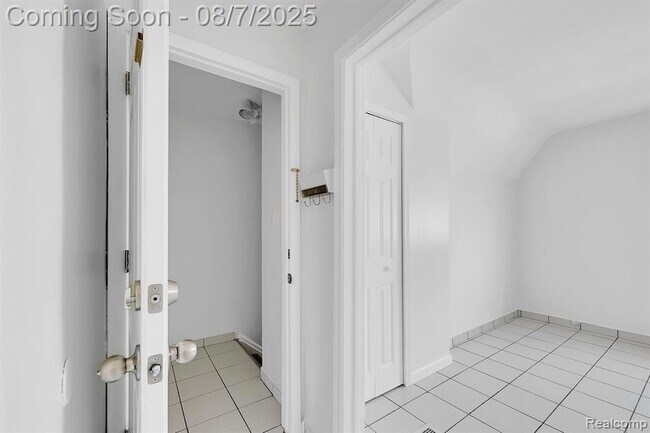 Building Photo - 4790 Williamson St