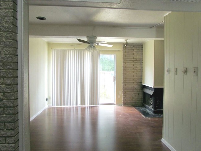 Foto del edificio - 6600 Eastridge Dr