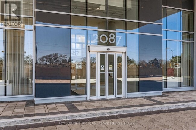 Building Photo - 2087 Fairview St