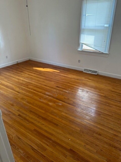 Building Photo - 312 Lawndale Ave