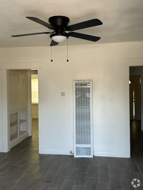 Building Photo - 1170 W Rialto Ave