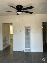 Building Photo - 1170 W Rialto Ave