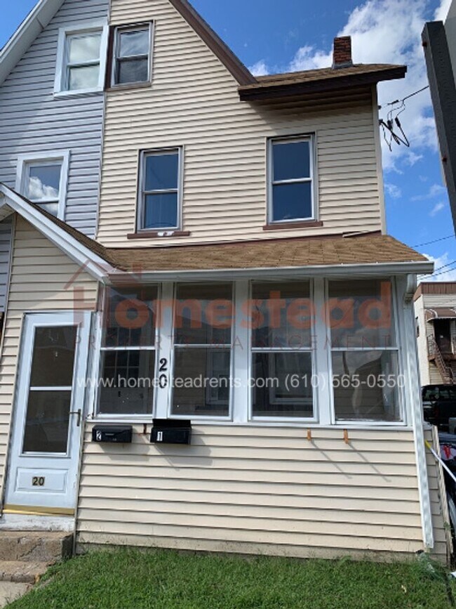 Foto del edificio - 20 Marshall Ave