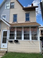 Building Photo - 20 Marshall Ave Building Photo - 20 Marshall Ave