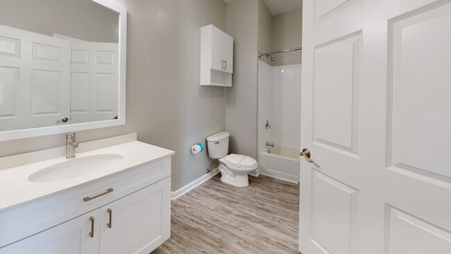 Interior Photo - Bradlee Danvers