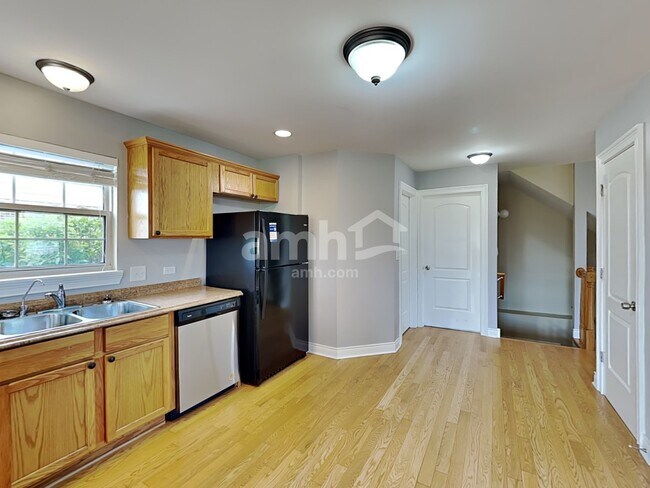Building Photo - 14407 Butternut Ridge