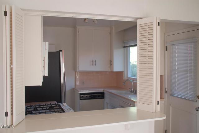 Building Photo - 719 W Camino Real Ave