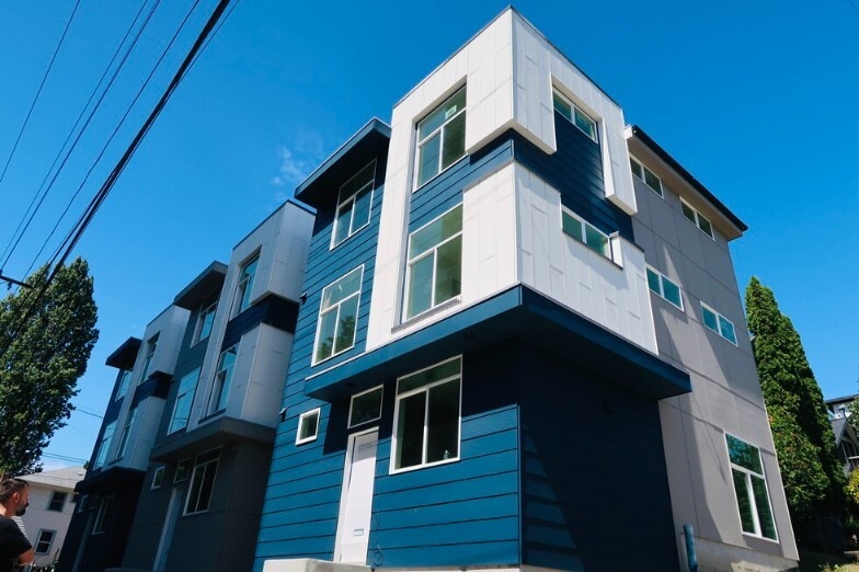 Primary Photo - 4703 9th Ave NE