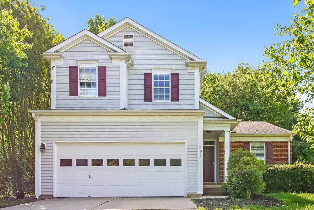 Foto principal - 105 Sweetbriar Ct