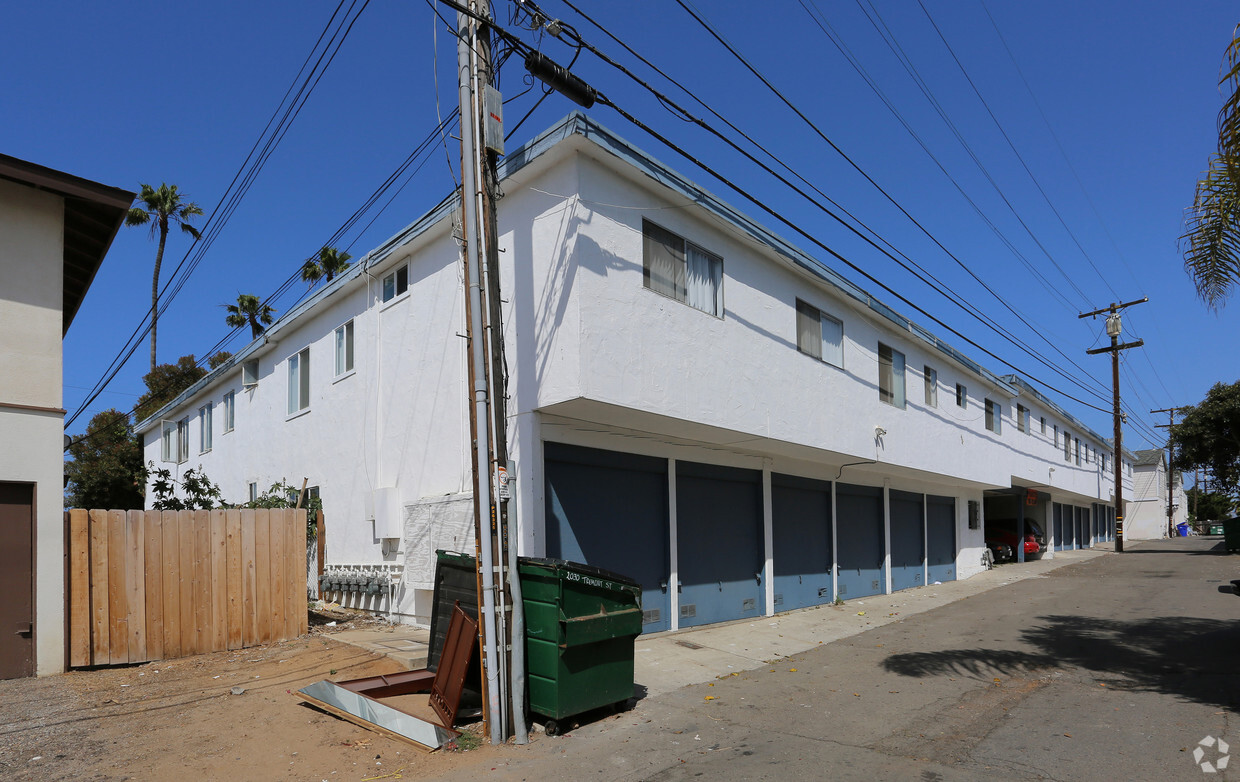 Building Photo - South Beach Apartments