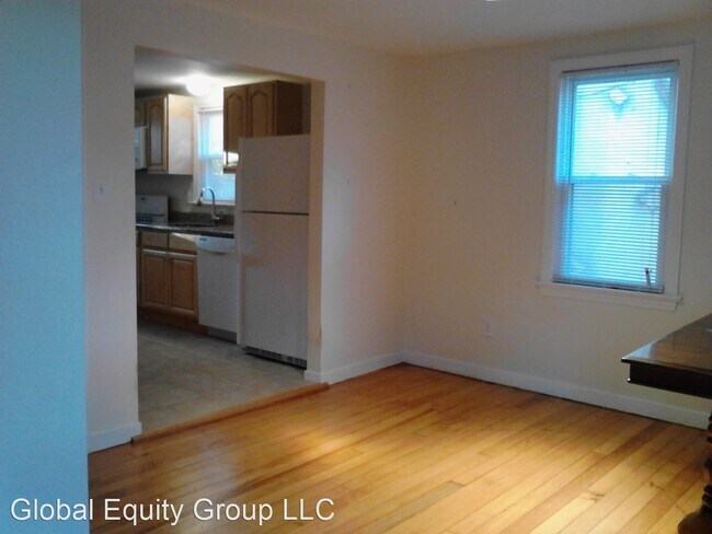 Building Photo - 3 br, 2 bath House - 96 Ridgewood Ave.