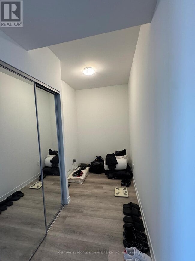 Building Photo - 474 Caldari Rd