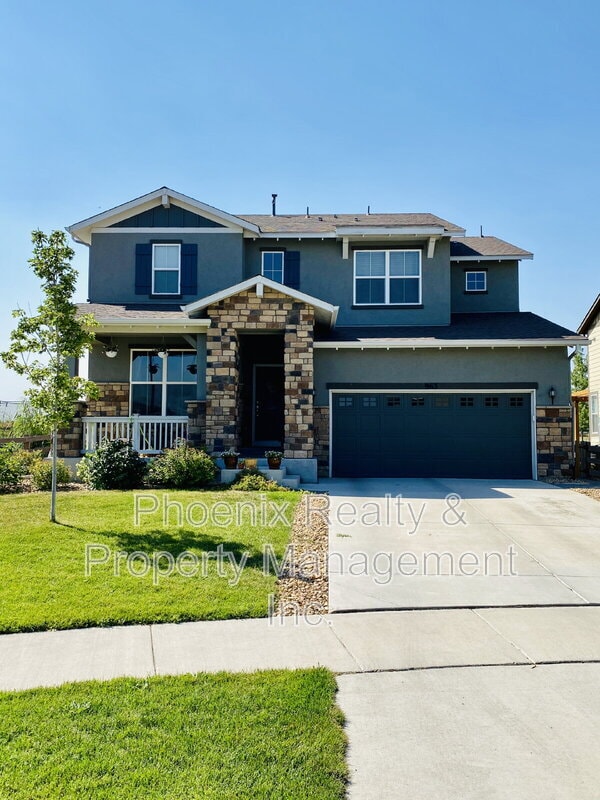 Photo - 963 Laramie Ln House