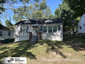Building Photo - 2029 Bainbridge Dr