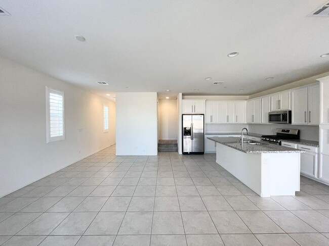 Building Photo - 282 Andamento Pl
