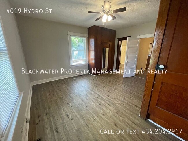 Building Photo - Cute Two Bedroom Home!