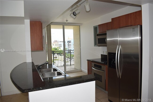 Foto del edificio - 3232 Coral Wy