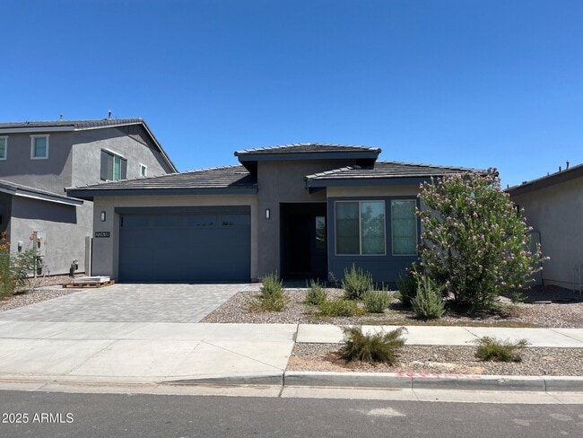 Building Photo - 22638 E Saddle Way