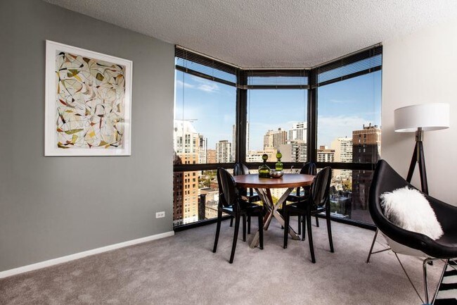 Foto del edificio - 1111 N Dearborn St