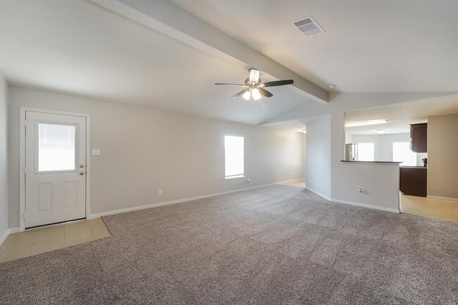 Building Photo - 22718 Bauer Sky Dr
