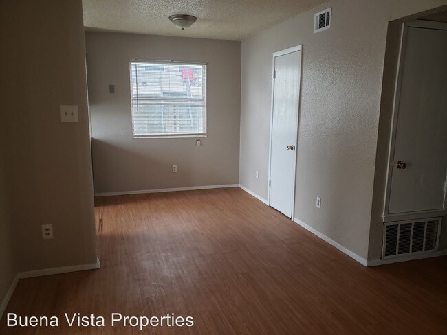 Foto del edificio - 5108 Weidemar Ln