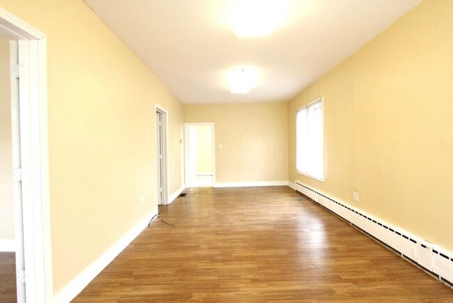 Building Photo - 1809 Ogden Ave