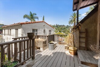 Building Photo - 1884 Silver Lake Blvd