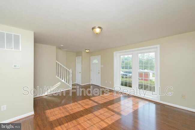 Foto del edificio - 257 Maple Wreath Ct