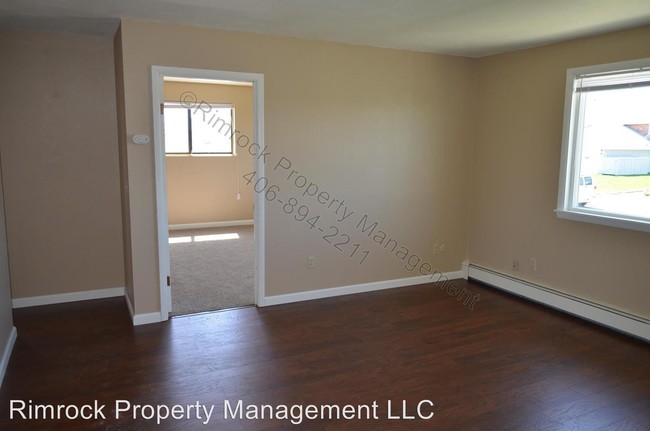 Foto del edificio - 2031 Clubhouse Way