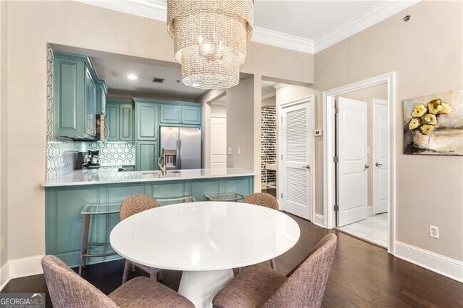 Foto del edificio - 2277 Peachtree Rd NE