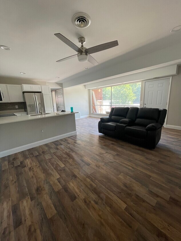 6203 Parkway Dr Unit 6203, WV 26501 Condo for Rent in