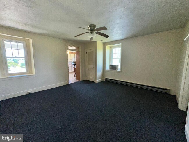 Building Photo - 224 Detweiler Rd