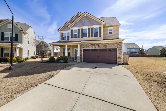 Building Photo - 26 Stonemoor Cir