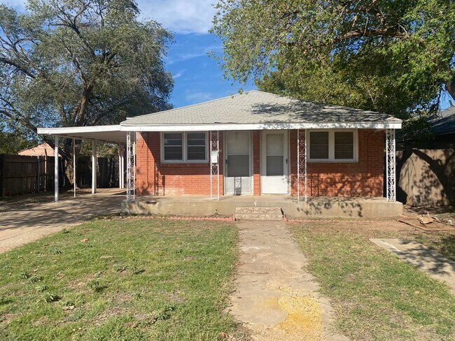 Building Photo - 1718 45th Street