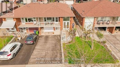 Building Photo - 59 Seacliff Blvd